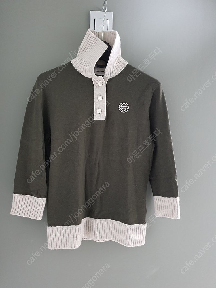 [정품/2-3회착용] 사우스케이프 니트 상의--2