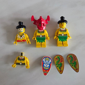 올드 레고 피규어 및 부분 브릭외