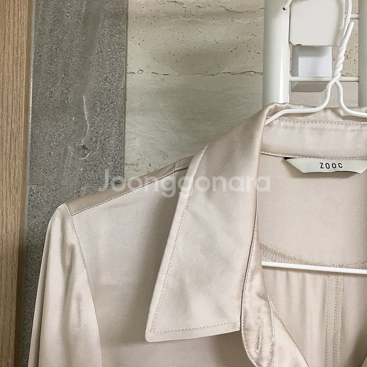 주크 벨티드 새틴 롱 원피스 55--3