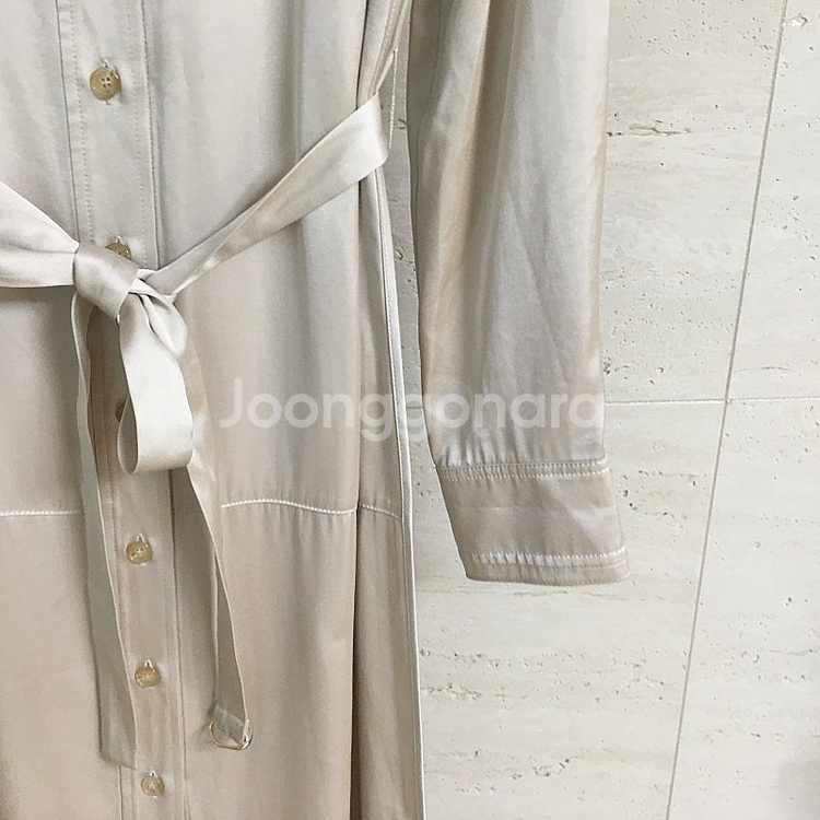 주크 벨티드 새틴 롱 원피스 55--4