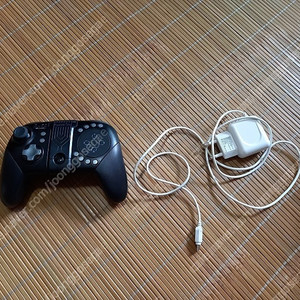 중고 gamesir-g5 28000원