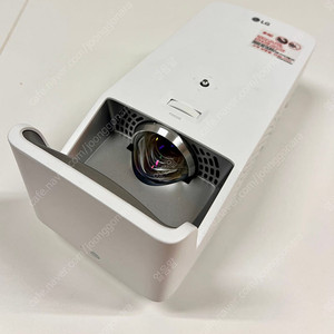 LG 초단초점 HF65LA