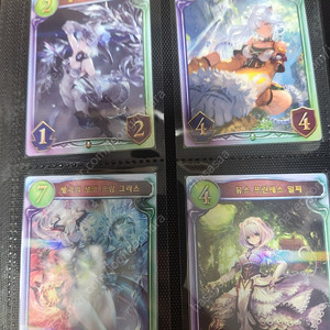 섀도우버스 실물카드 일괄 판매합니다.