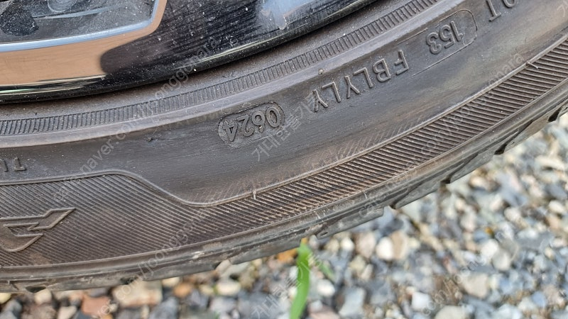 20인치 BMW E71 X6 순정 축구공 블랙 휠타이어 한대분 150만원--7