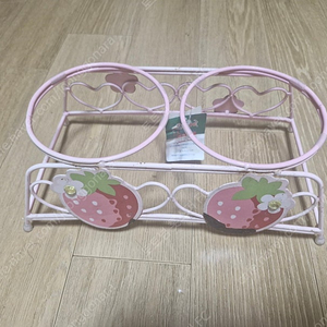 강아지 밥그릇 받침대 팝니다