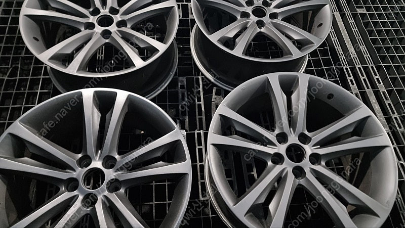 19인치 제네시스EQ900 리어 휠 2개, 제네시스쿠페 이미지