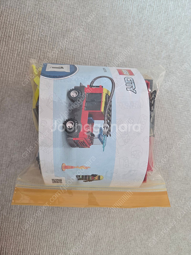 레고 60375 소방서와 소방트럭--1