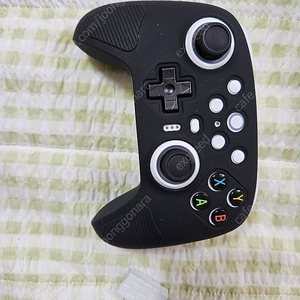 8bitdo 8얼블2(8얼무2) 판매합니다~