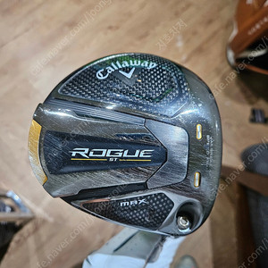캘러웨이 로그st MAX 드라이버 판매합니다.