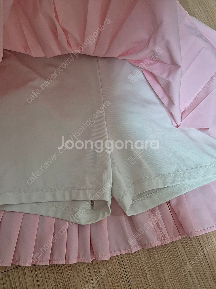 뉴발란스키즈 브이넥 셋업 130사이즈--2