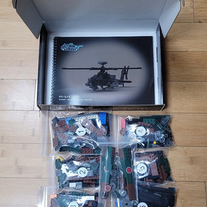 레고 커스텀 브릭베테랑 아파치 헬기 판매합니다.