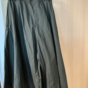 코스 cos 엘라스틱 웨이스트 와이그 레그 큐롯