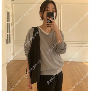 플라넬 린브이넥니트 그레이 새상품 팝니다