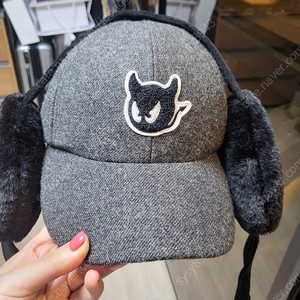 왁골프 귀달이 여성모자(새제품 택달려있음)