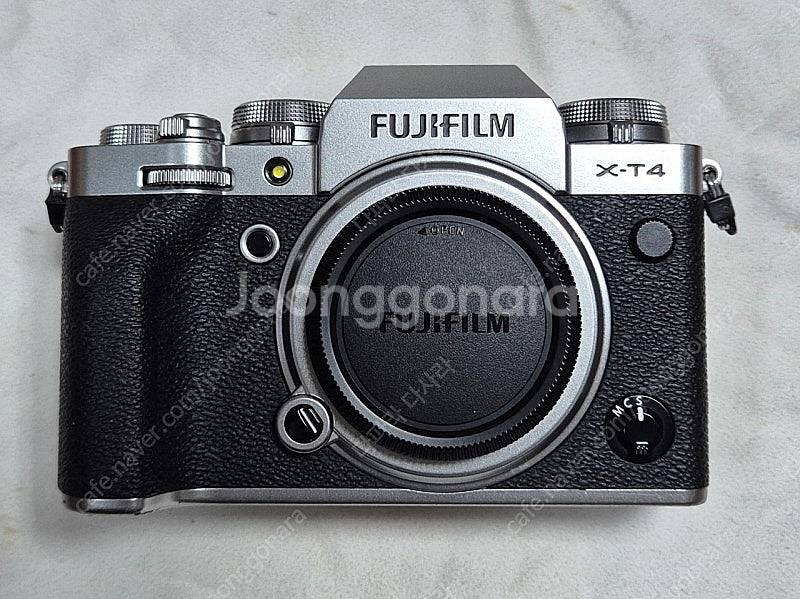 후지 x-T4 실버 바디와 구성품 판매합니다--0