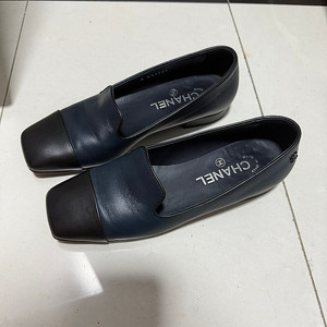 샤넬 네이비 로퍼 35 (정품)