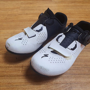 스페셜라이즈드 토치 2.0 클릿슈즈 39.5 (252.5) 자전거용품 택배비포함 3만원