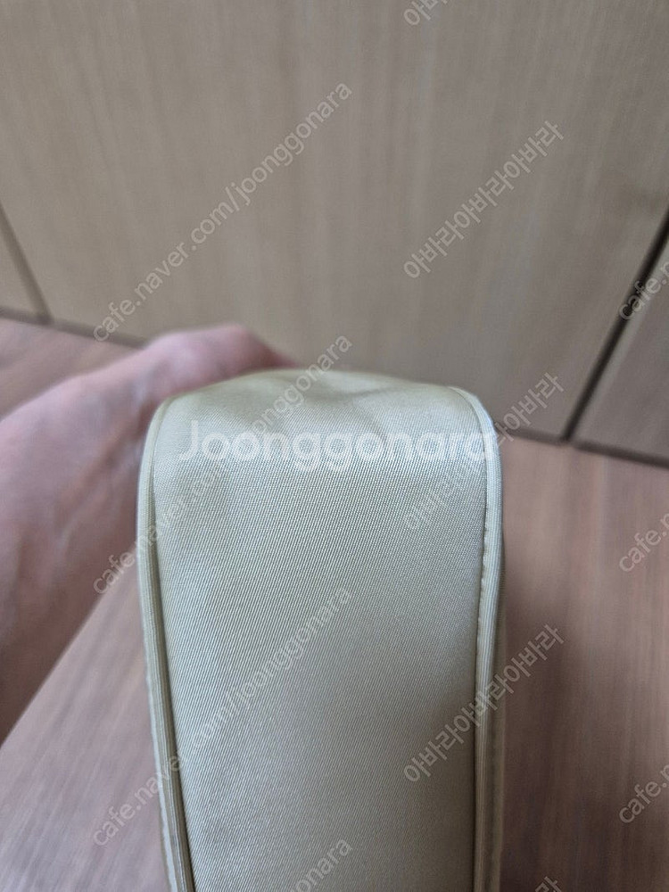 프라다 리에디션 2000 리나일론 호보백--4