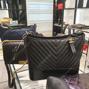 샤넬 가브리엘 호보백 라지, 신동품