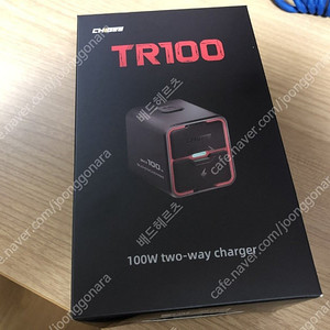 치지코리아 TR100 오토바이 USB 100W 양방향 충전기 팝니다!