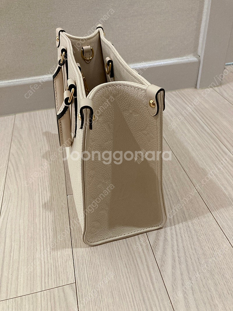 루이비통 온더고 pm 크림--3