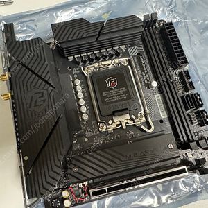 ASRock PG Z790I 라이트닝 메인보드