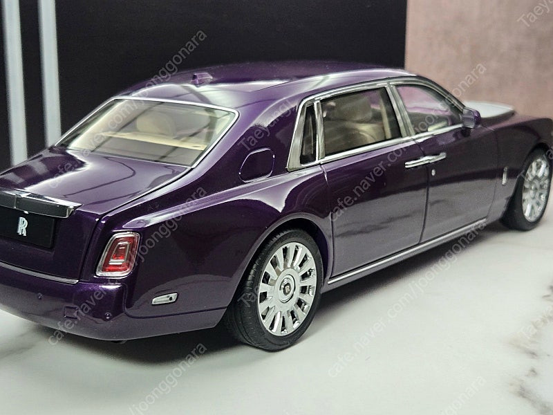 1:18 켕파이 팬텀 신형 퍼플--1