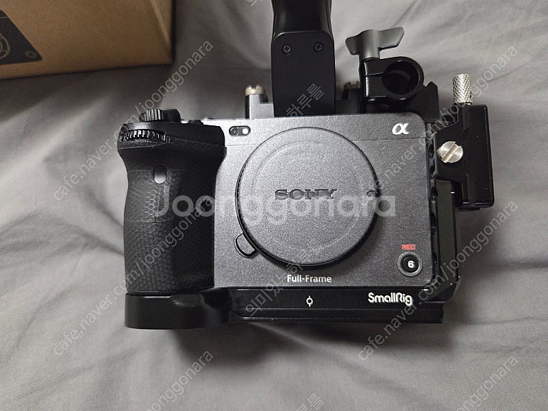 FX3, FX30, 크레인4, UWP-D27, ZOOMH6, 28-135mm, 시그마24mm 등 팝니다.--7