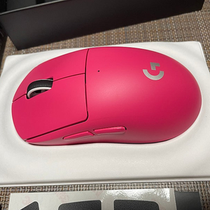 지슈라2 g pro x superlight2 마젠타 판매합니다.