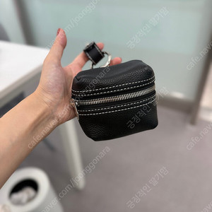 킴스어패럴 thy seoul 띠서울 쁘띠파우치