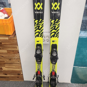스키렌탈샵 뵐클스키/달벨로 스키부츠/중고헬멧 판매합니다