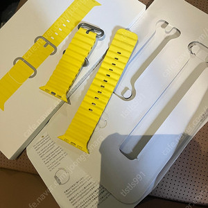 애플워치 정품 49mm 옐로우 오션밴드 사용감있음