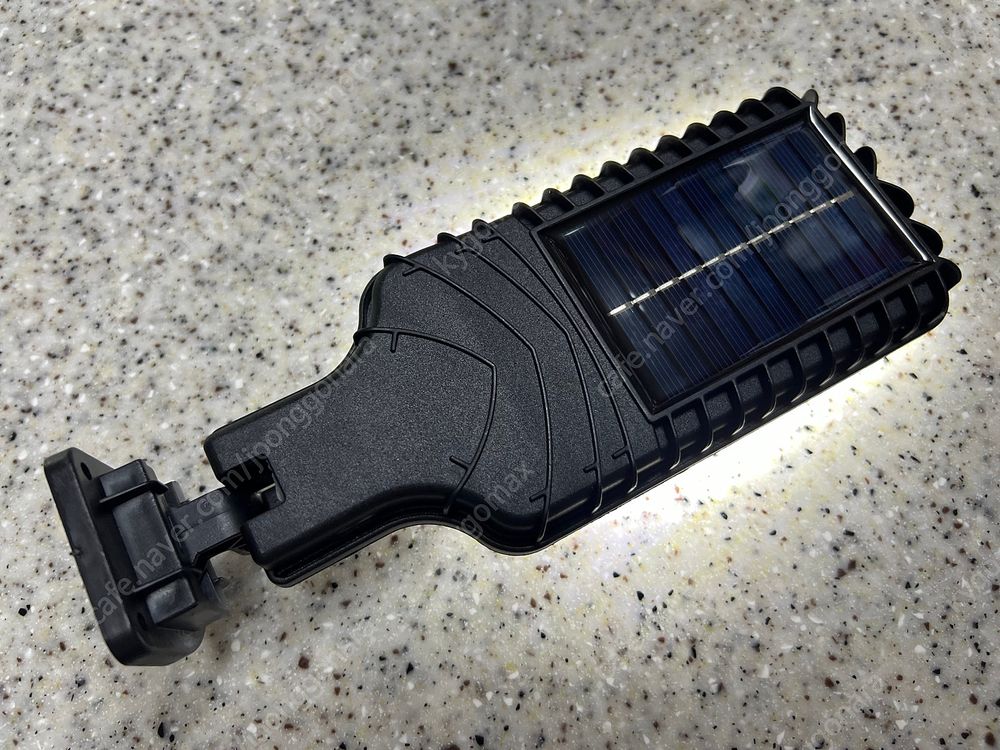 CCTV모양 태양광 무선 센서등 모션감지 옥외등 (리모컨 포함)--7