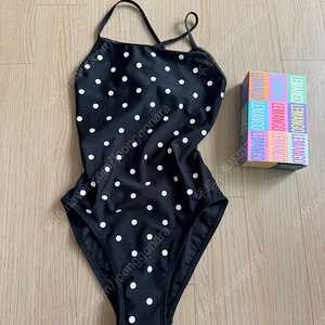 르망고 코티바 블랙 M사이즈, 움파수모