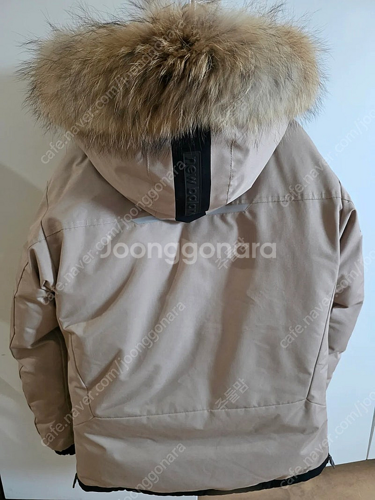 뉴발란스 패딩--1