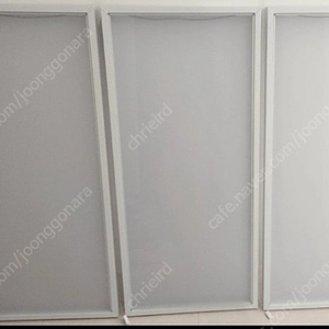 마이뮤지엄 7002 화이트 선반 3개 판매합니다