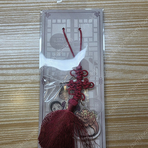 미개봉 칼과꽃 노리개 키링 포카 레진코믹스 굿즈 봄툰