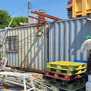 컨테이너 3*6 1개 3*3 1개