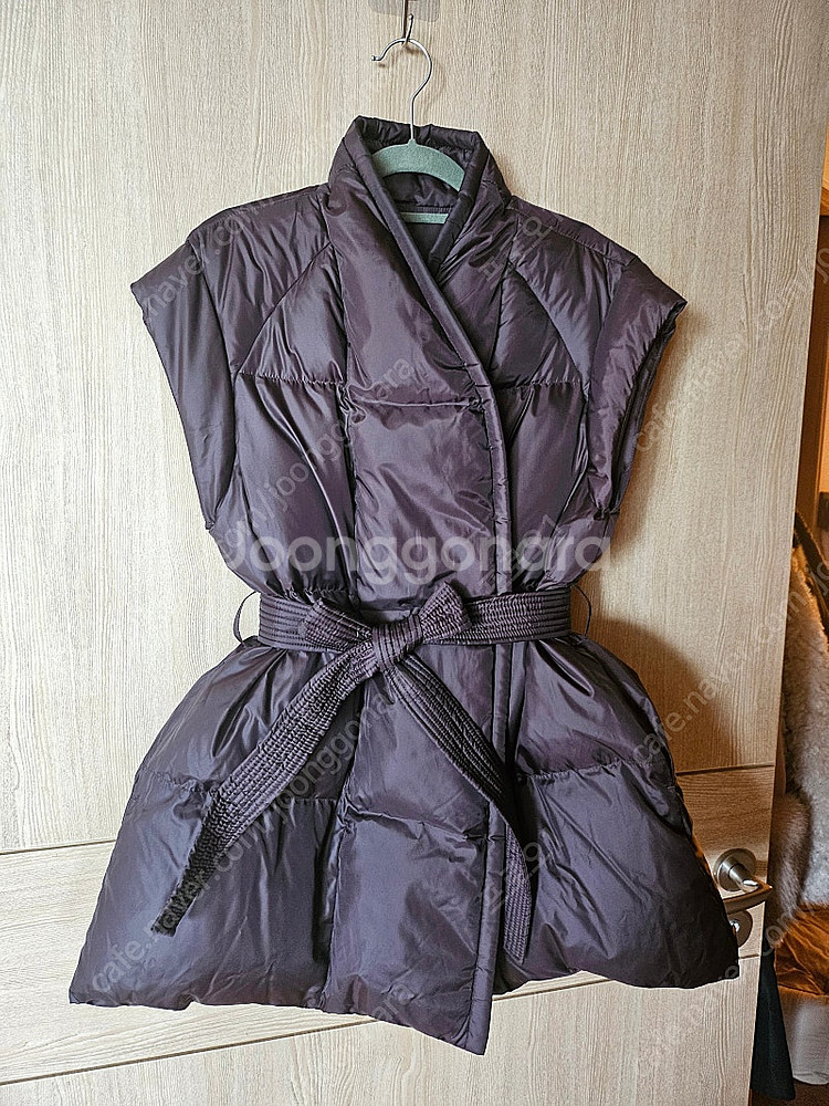 오르 orr 리버스 구스다운 베스트 브라운(S)--1