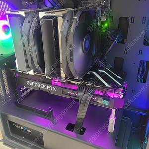라이젠 5800X 32G RTX3060TI 3070 NVME 1TB 700W본체 특SS상태
