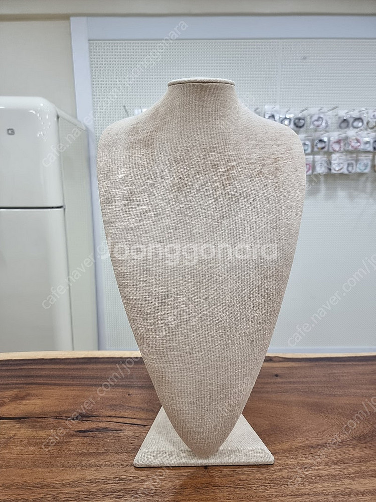 악세사리 거치대 목걸이 비오케이스 진열판 진열대 디스플레이 액세서리 거치대, 새제품 벚꽃 조화 판매합니다.--0