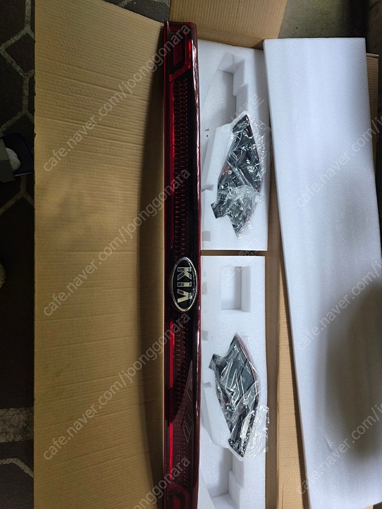 [기아 카니발 KA4 순정 램프 부품 판매] 이미지