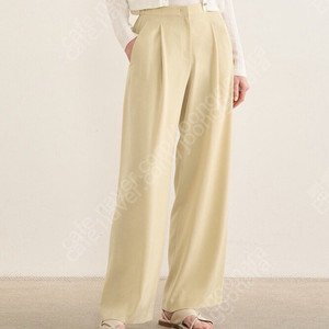 더캐시미어 케이블 아일렛 니트 가디건 판매합니다.(한섬 타임 마인 랑방 시스템)