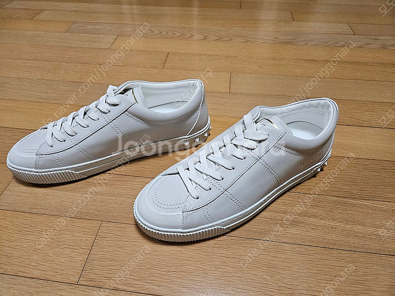 발렌티노 시티플래닛 로우탑--1