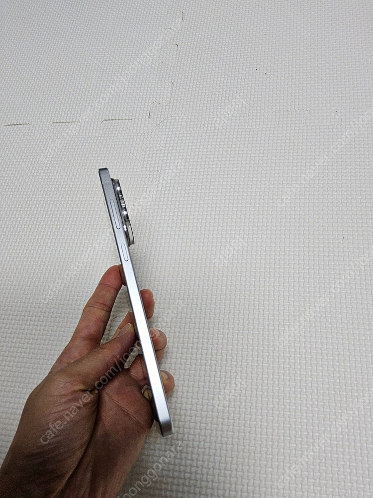 갤럭시 s25엣지 자급제 256g 실버 SS급--4