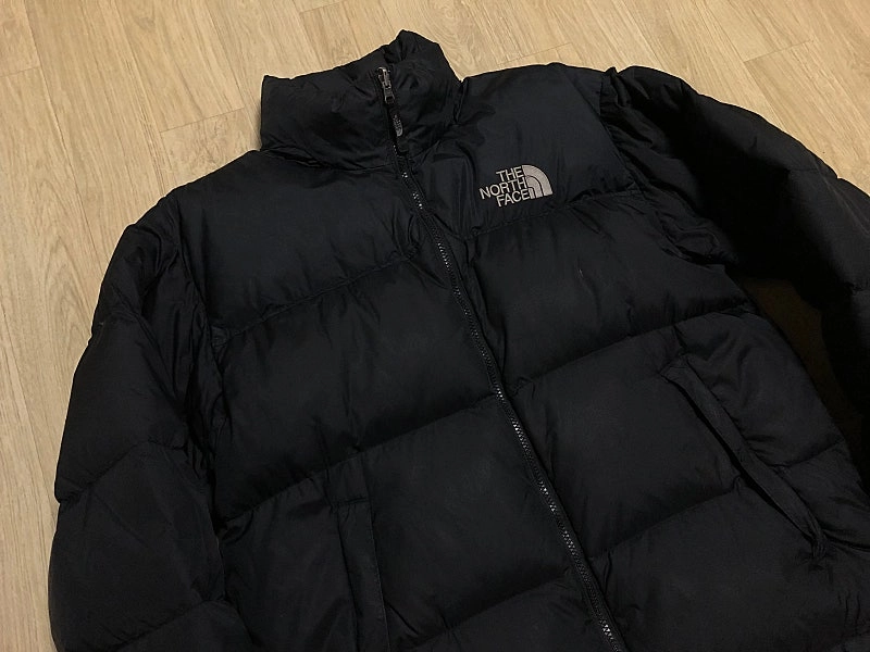 노스페이스 700 눕시 다운 자켓 블랙 무광 이미지