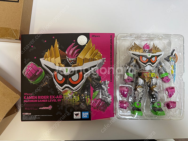 SHF 가면라이더 판매합니다.--9
