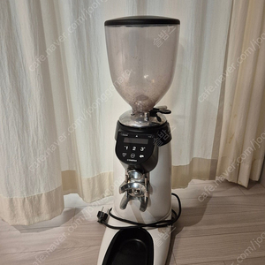COMPAK 콤팍 e6 커피 자동 그라인더 화이트