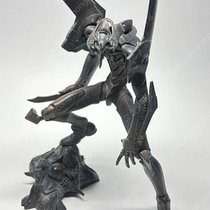 에반게리온 초호기 개러지 키트 도색 완성품