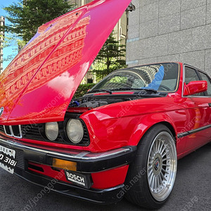 BMW E30 318i